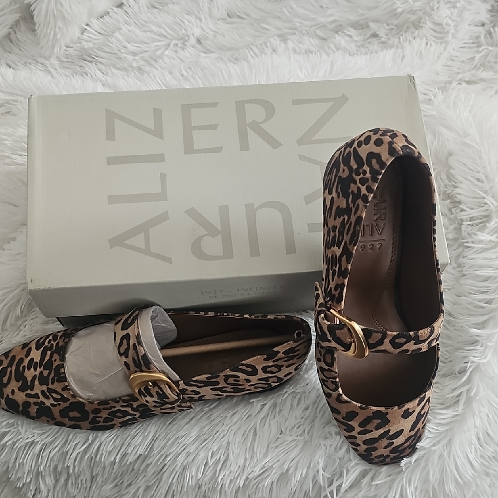 New In BOX Naturalizer Shoes